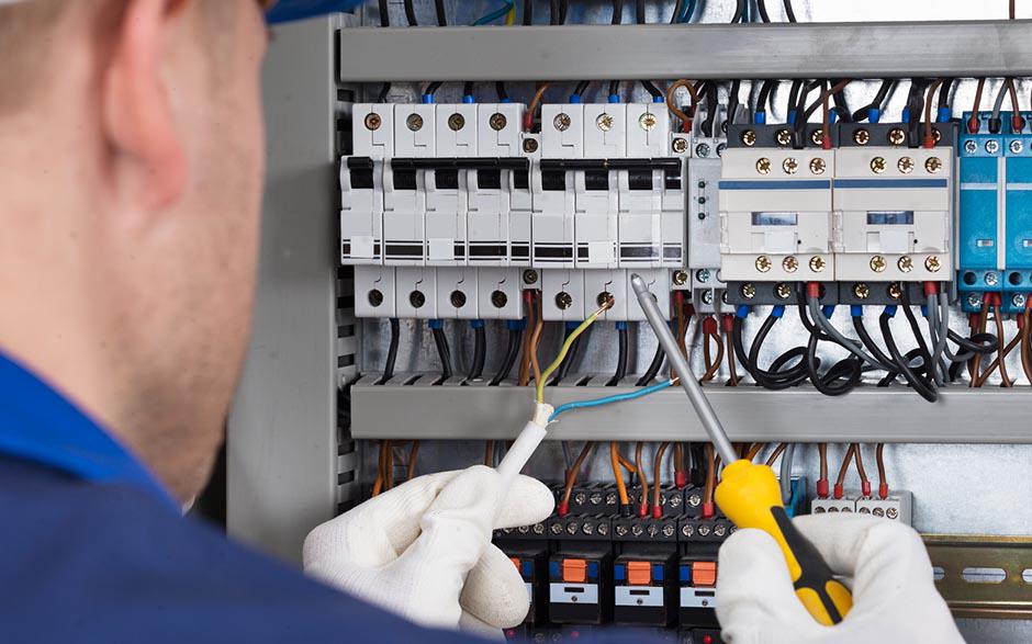 recherche travail électricien bâtiment Cachan