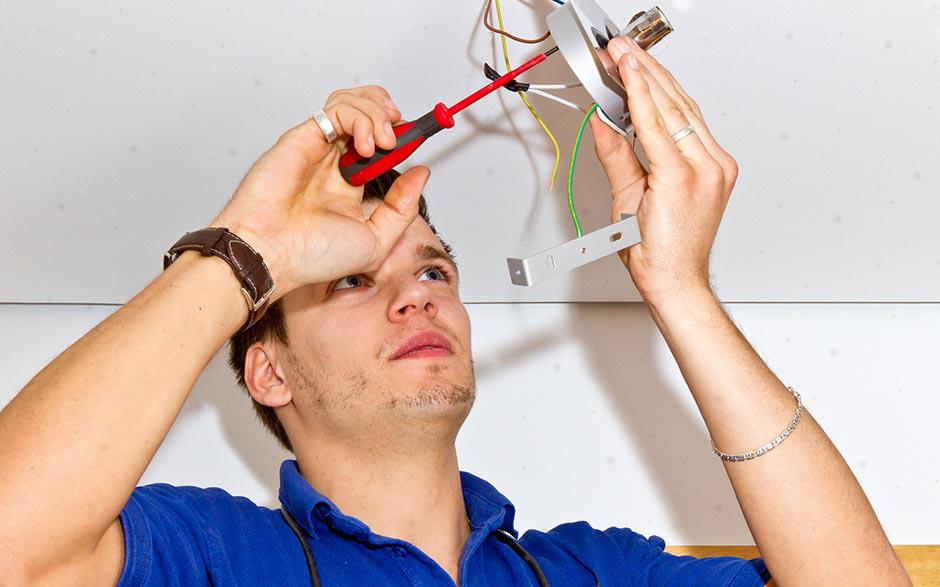 électricité entreprise Paris 7