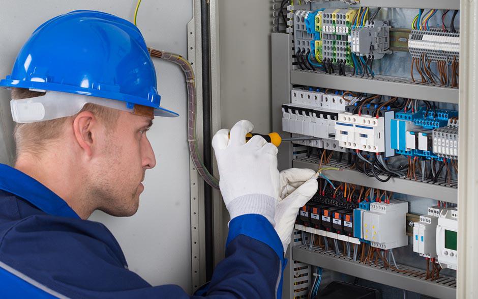 électricité entreprise Paris 7